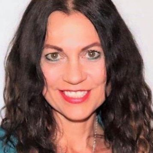 Corinna-Tiefenbacher
